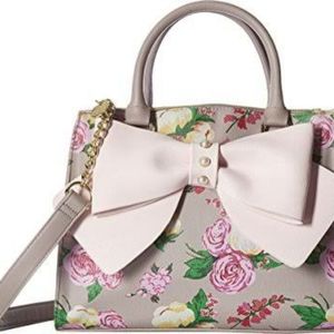 Betsey Johnson Doble Zip Pink Bow Satchel …